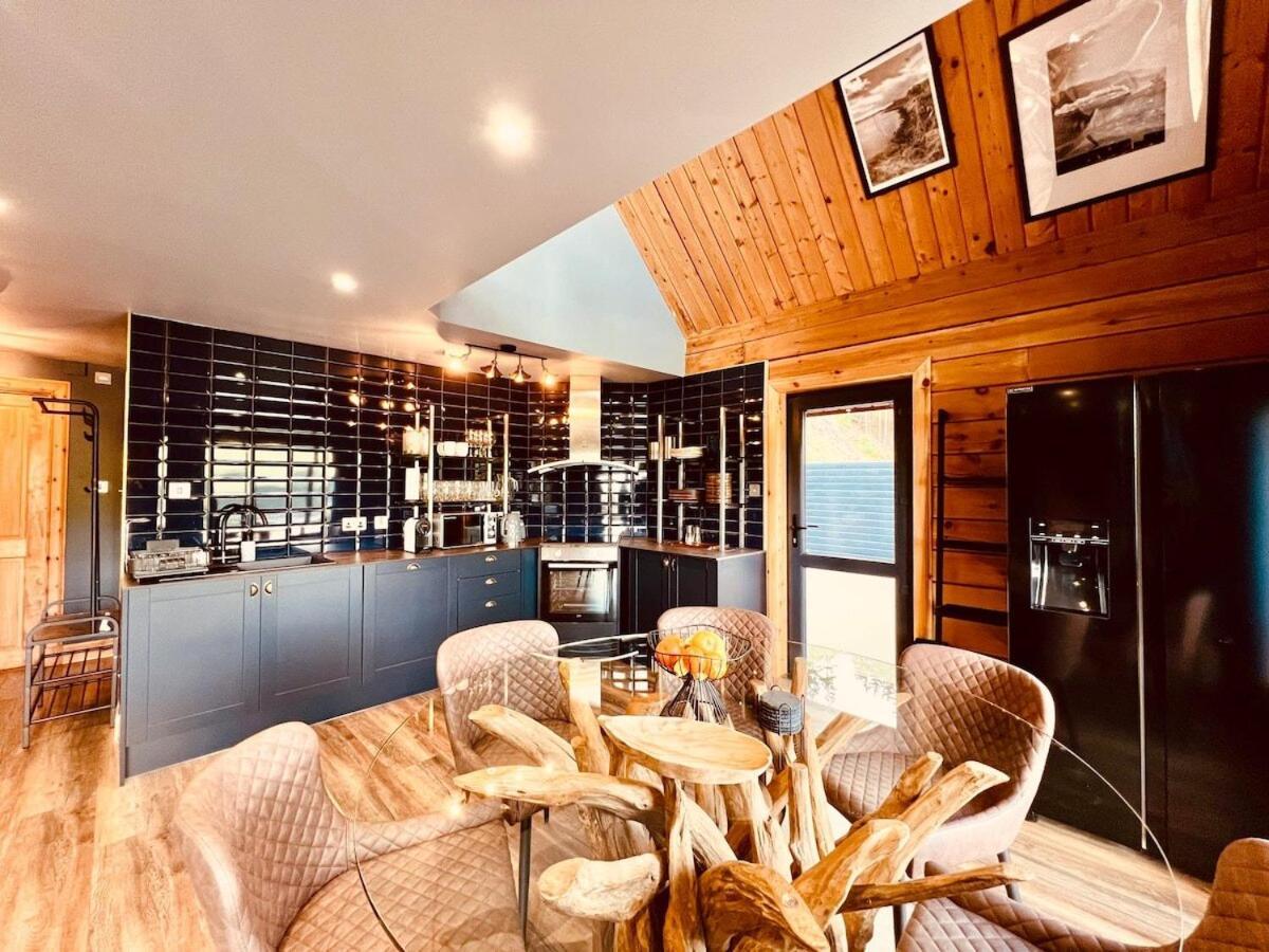 Lodges On Loch Ness Inverness Bilik gambar